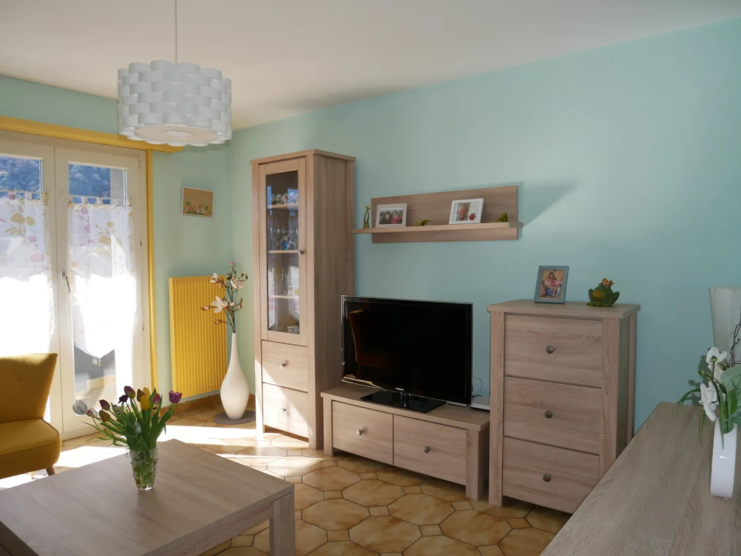 Cozy duplex apartment with 5.5 rooms in Vernayaz - To be renovated - Photo 3 of 9