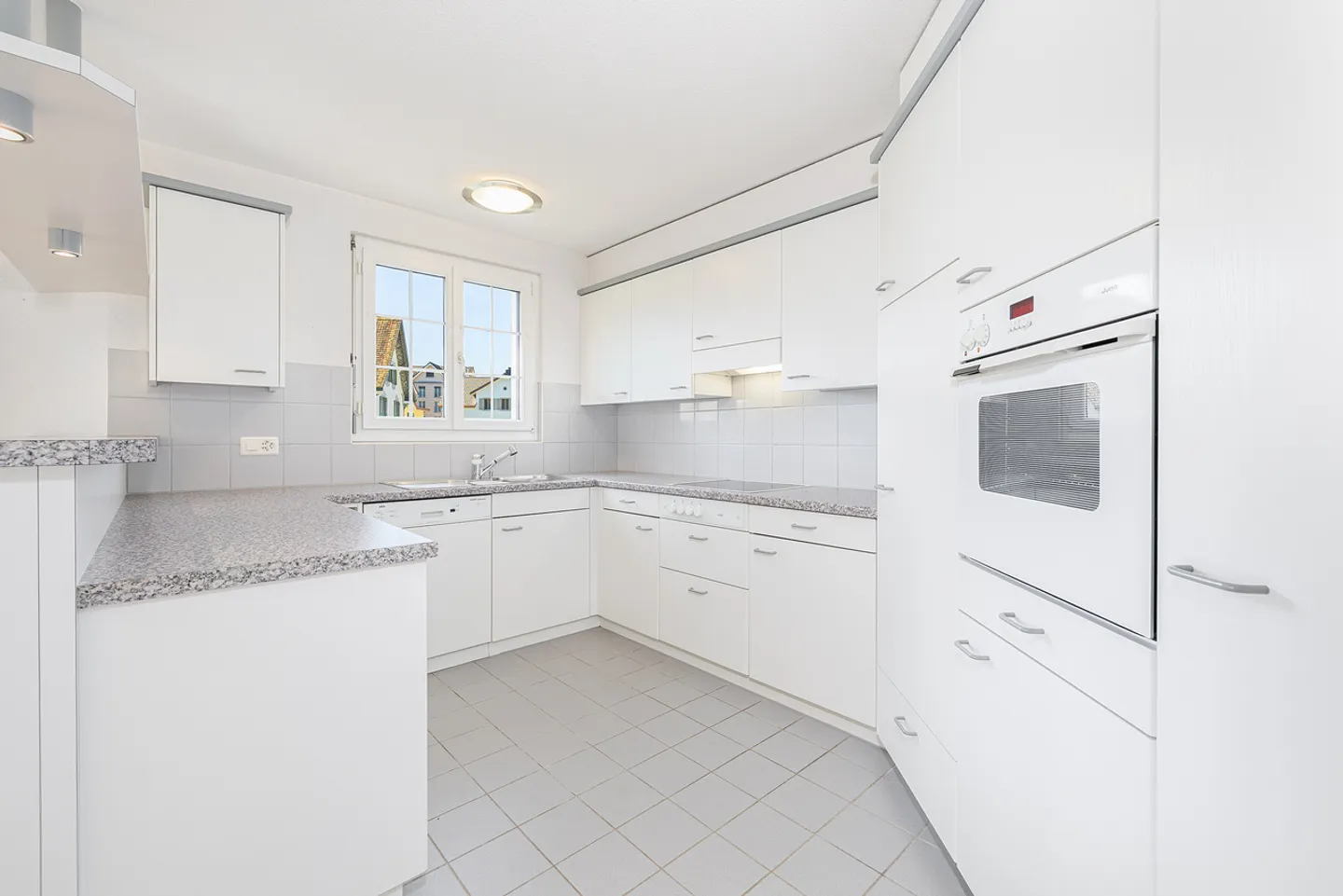 Charmante Wohnung in Eschenbach - Foto 7 von 13