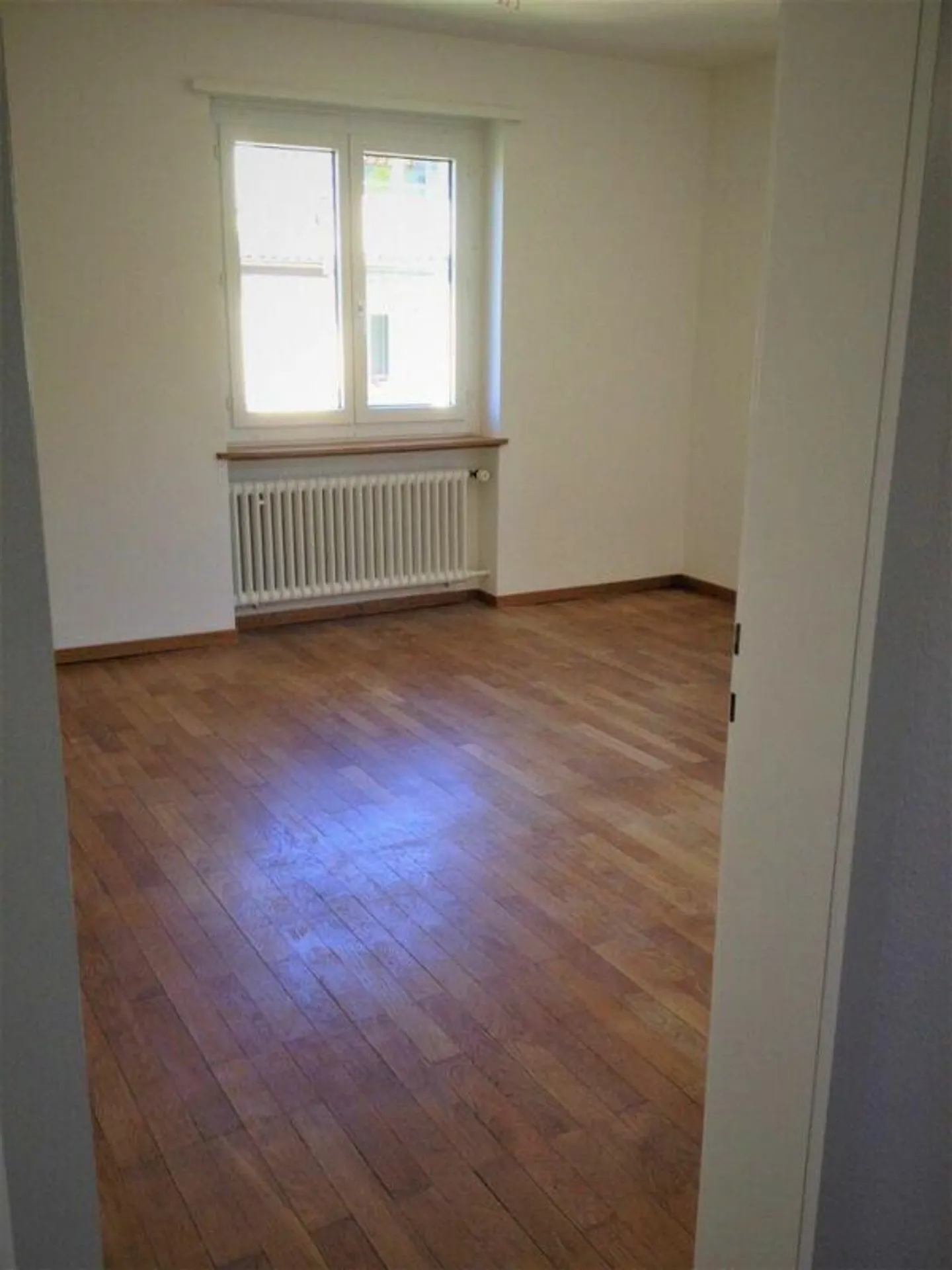 Attractive 4-room apartment in a preferred location - Photo 5 of 9