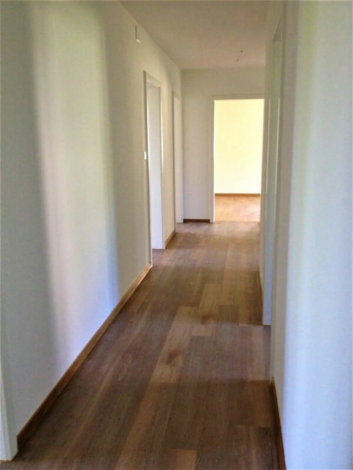 Attractive 4-room apartment in a preferred location - Photo 8 of 9