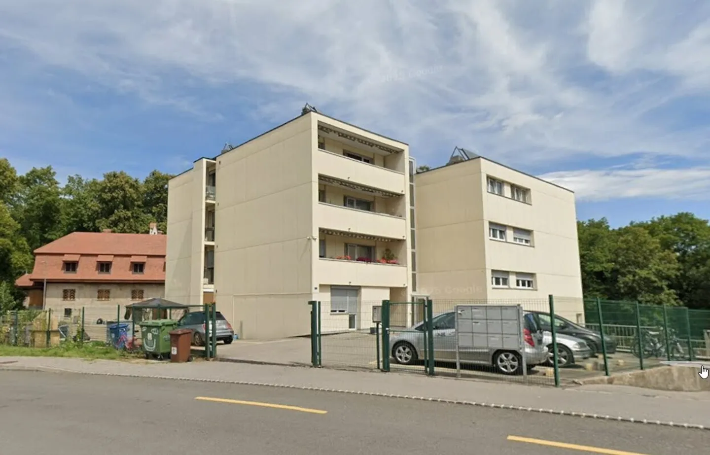 SPACIOUS APARTMENT WELL LOCATED - Photo 1 of 2