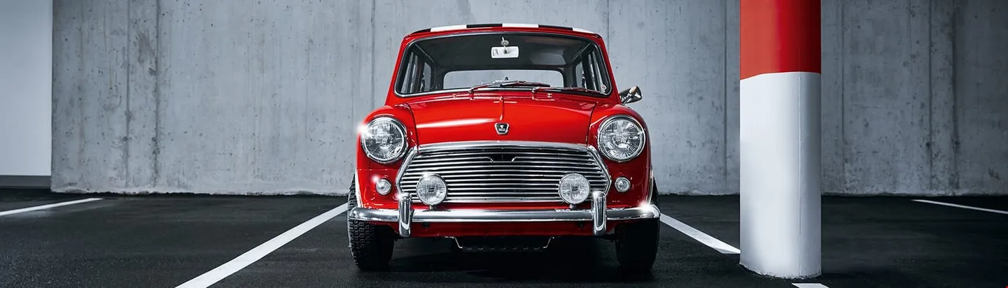 Place de stationnement double pour VOUS et LUI ! - Photo 2 sur 2