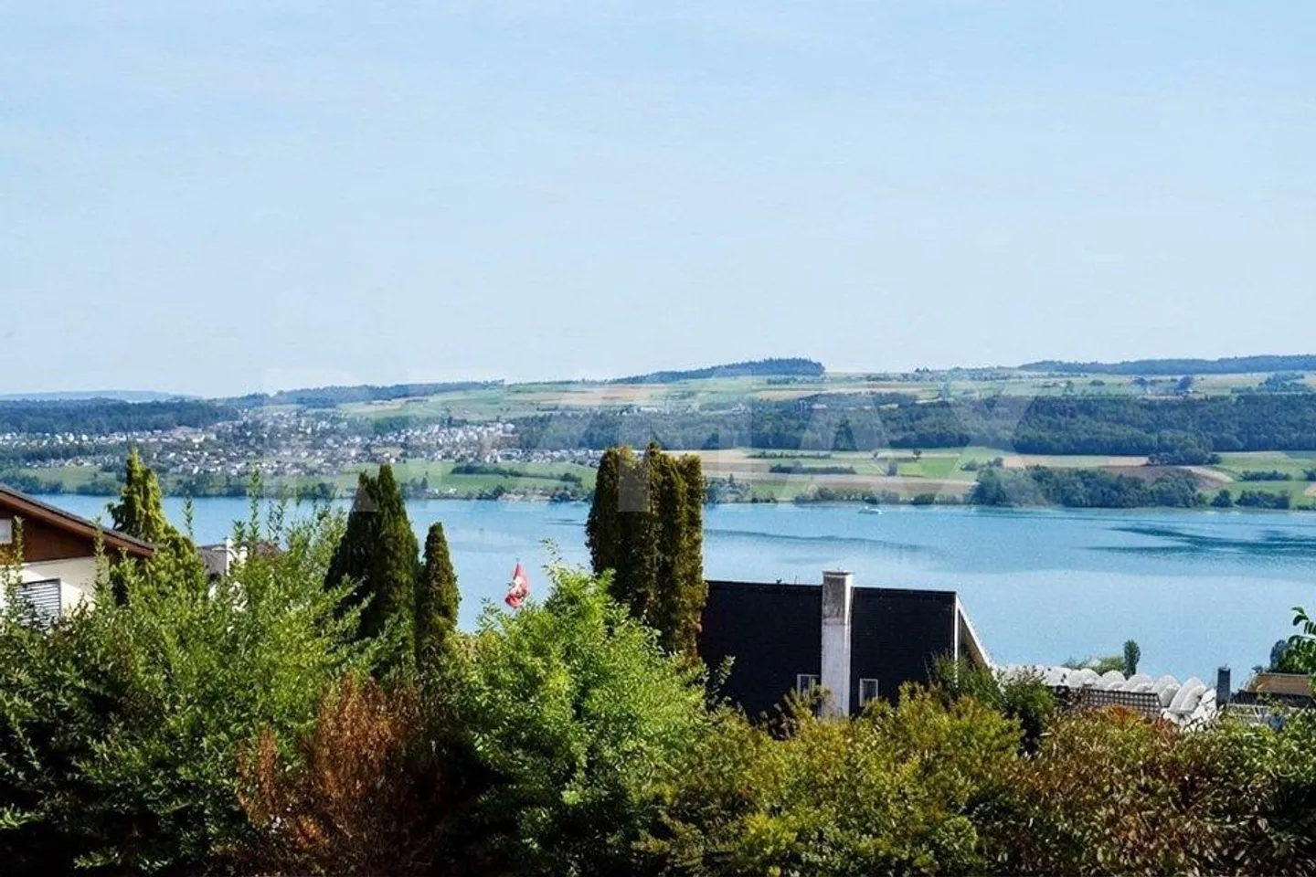 Maison individuelle charmante à Beinwil am See : Un espace de vie spacieux rencontre... - Photo 3 sur 13