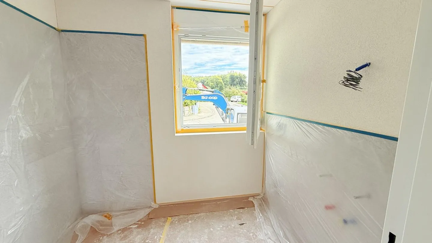 Ampio balcone in una posizione tranquilla e soleggiata / Prima locazione - Foto 8 di 13