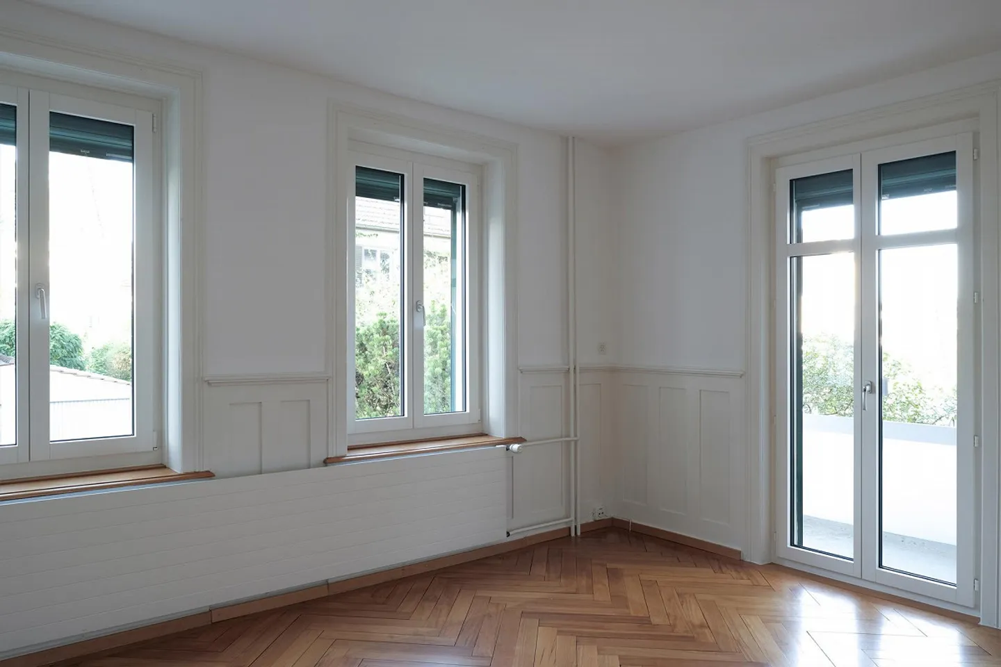 Appartamento in stile Liberty in un quartiere tranquillo - Foto 3 di 12