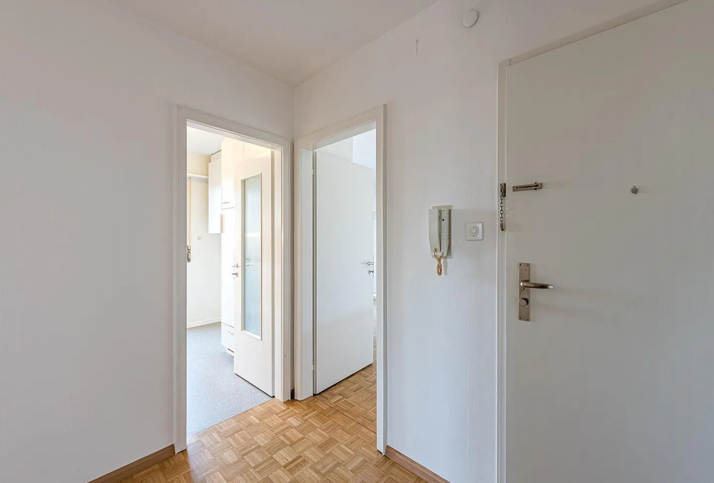 Vivre au cœur de Kleinbasel avec vue - Photo 7 sur 8