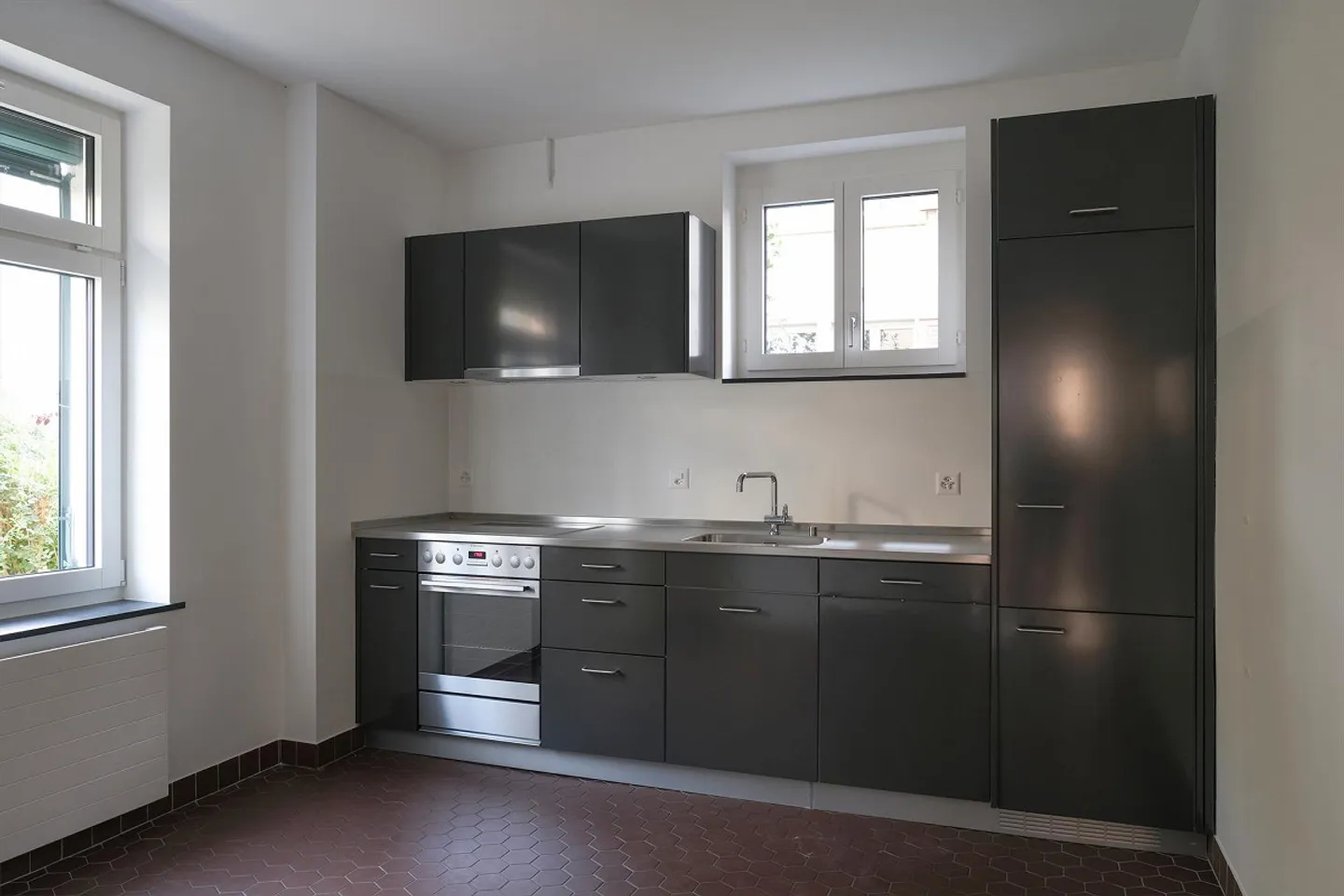 Appartamento in stile Liberty in un quartiere tranquillo - Foto 6 di 12