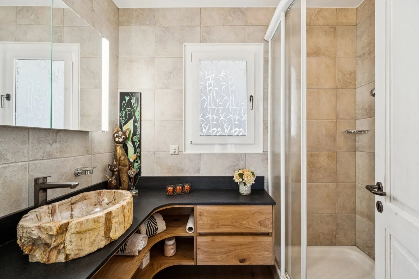 Magnifica proprietà con mazot indipendente e piscina all'aperto - Foto 18 di 19