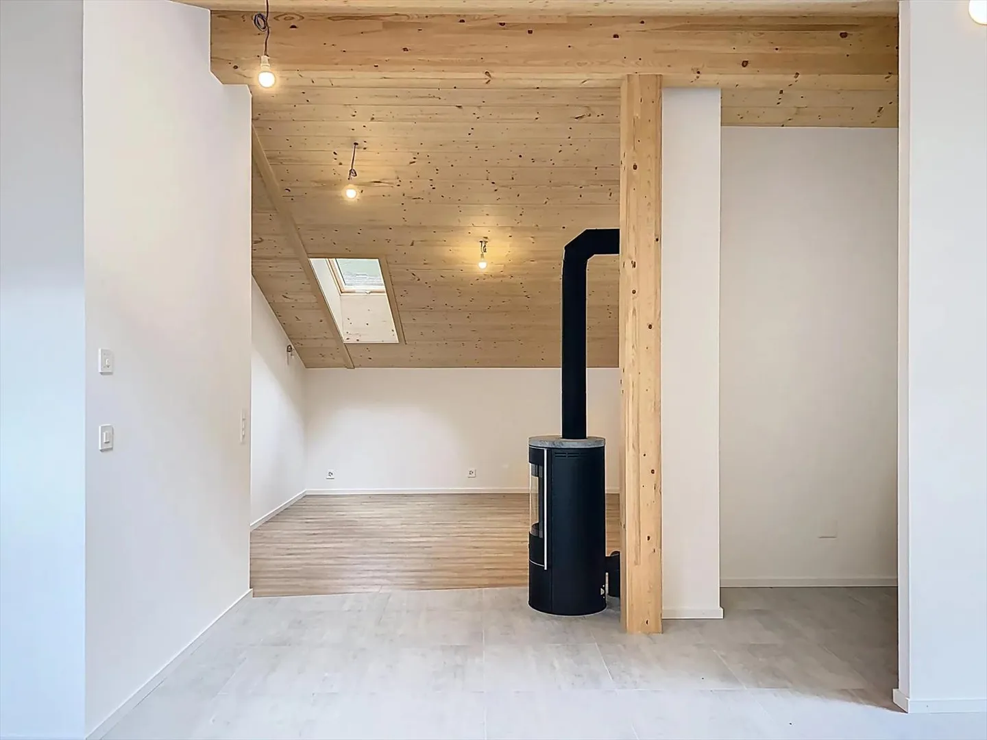 Attico traumatico con vista mozzafiato! - Foto 5 di 13