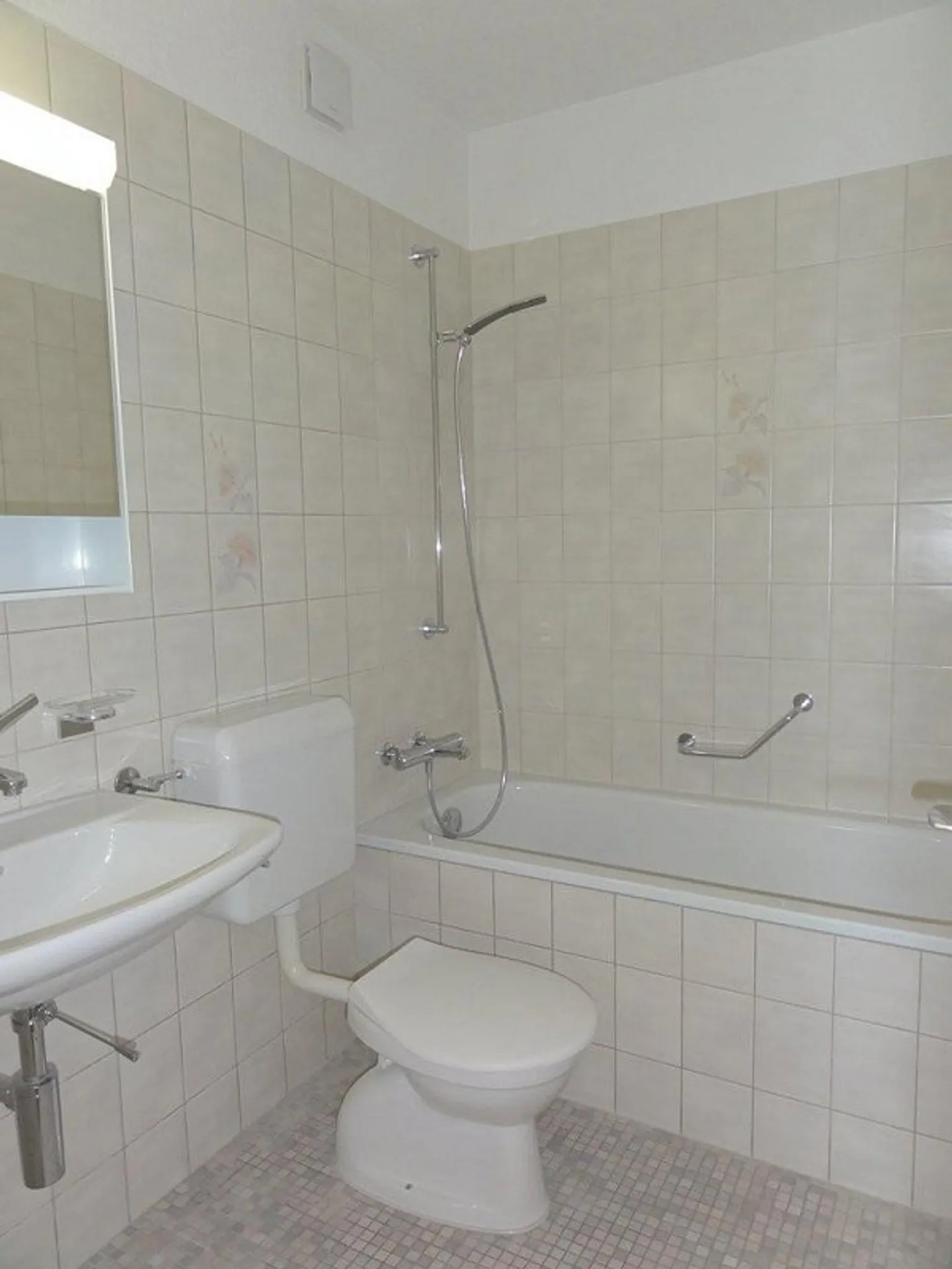 3 ½ Zimmer-Wohnung, 3613 Steffisburg - Foto 3 di 9
