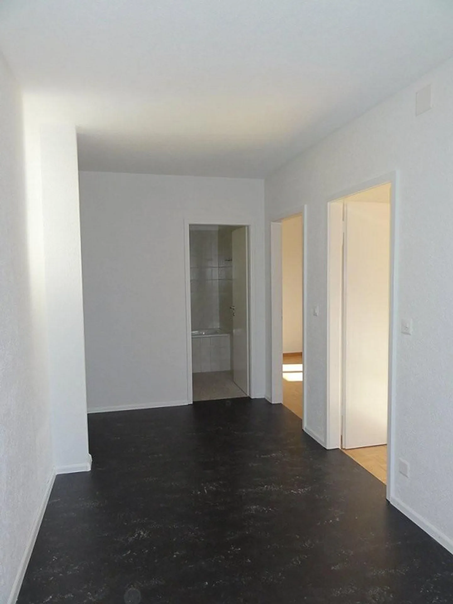 3 ½ Zimmer-Wohnung, 3613 Steffisburg - Foto 7 di 9