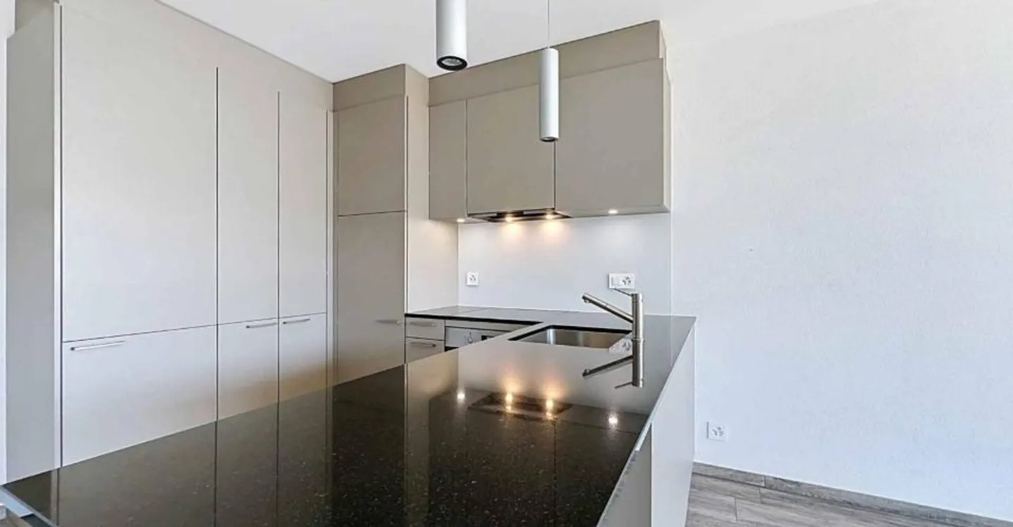 Charming 2.5-room apartment - Photo 6 of 12