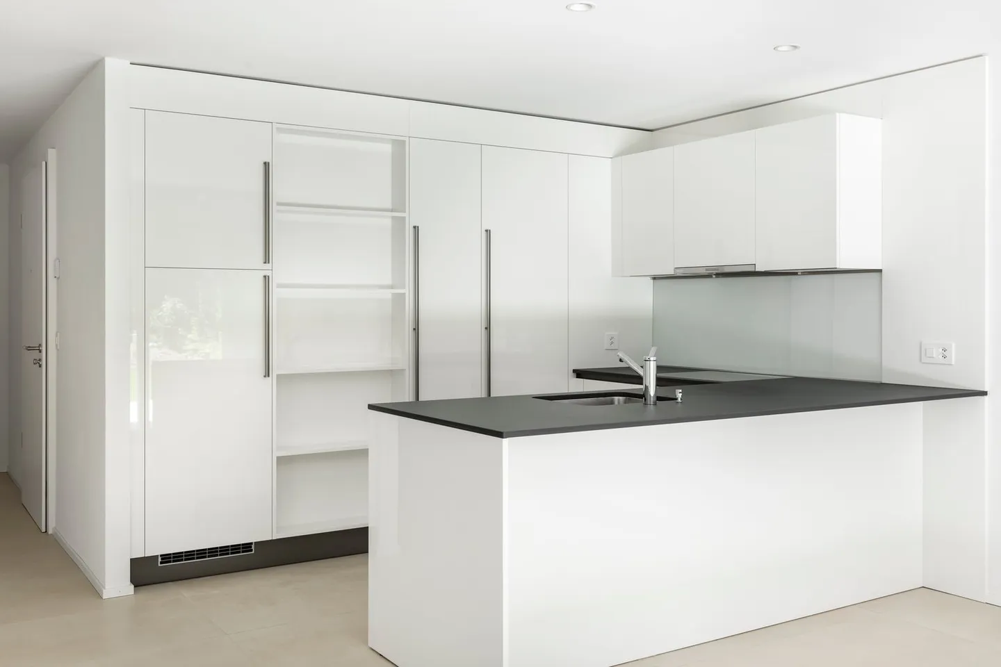 Schönes 3,5-Zimmer-Apartment im Erdgeschoss mit Terrasse - Foto 3 von 8