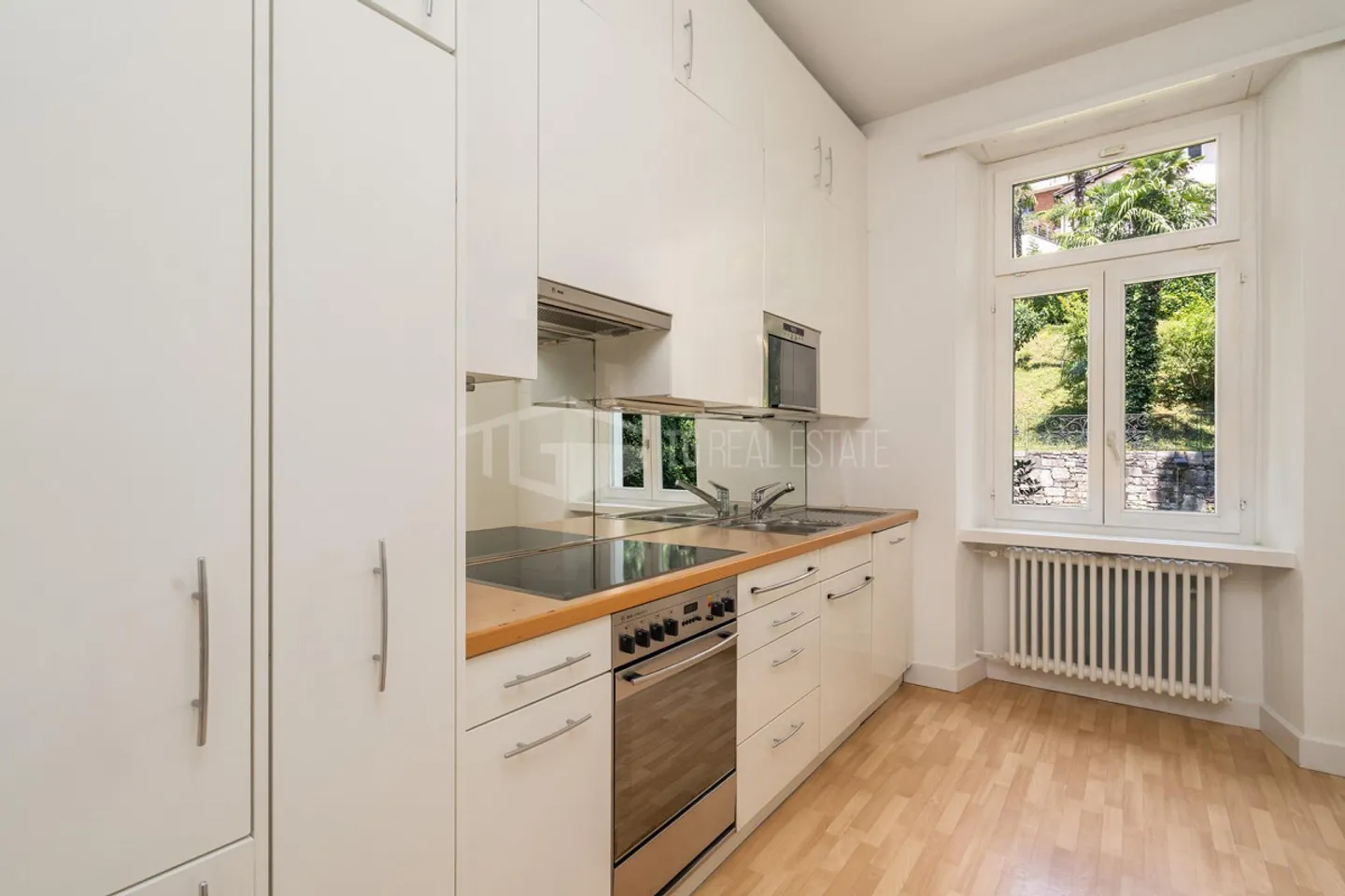 Appartamento Elegante con Vista Lago - Foto 8 di 13