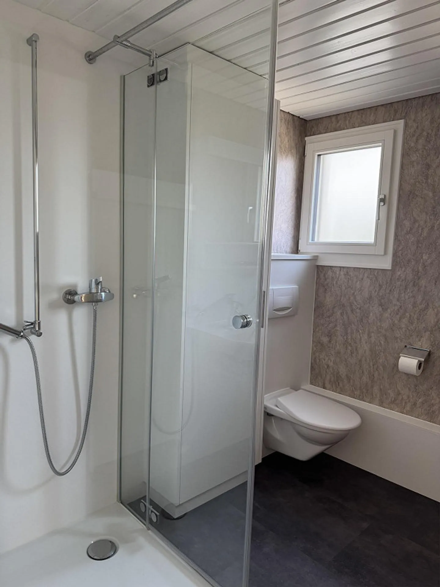 Appartement lumineux de 4,5 pièces avec terrasse - Photo 14 sur 31