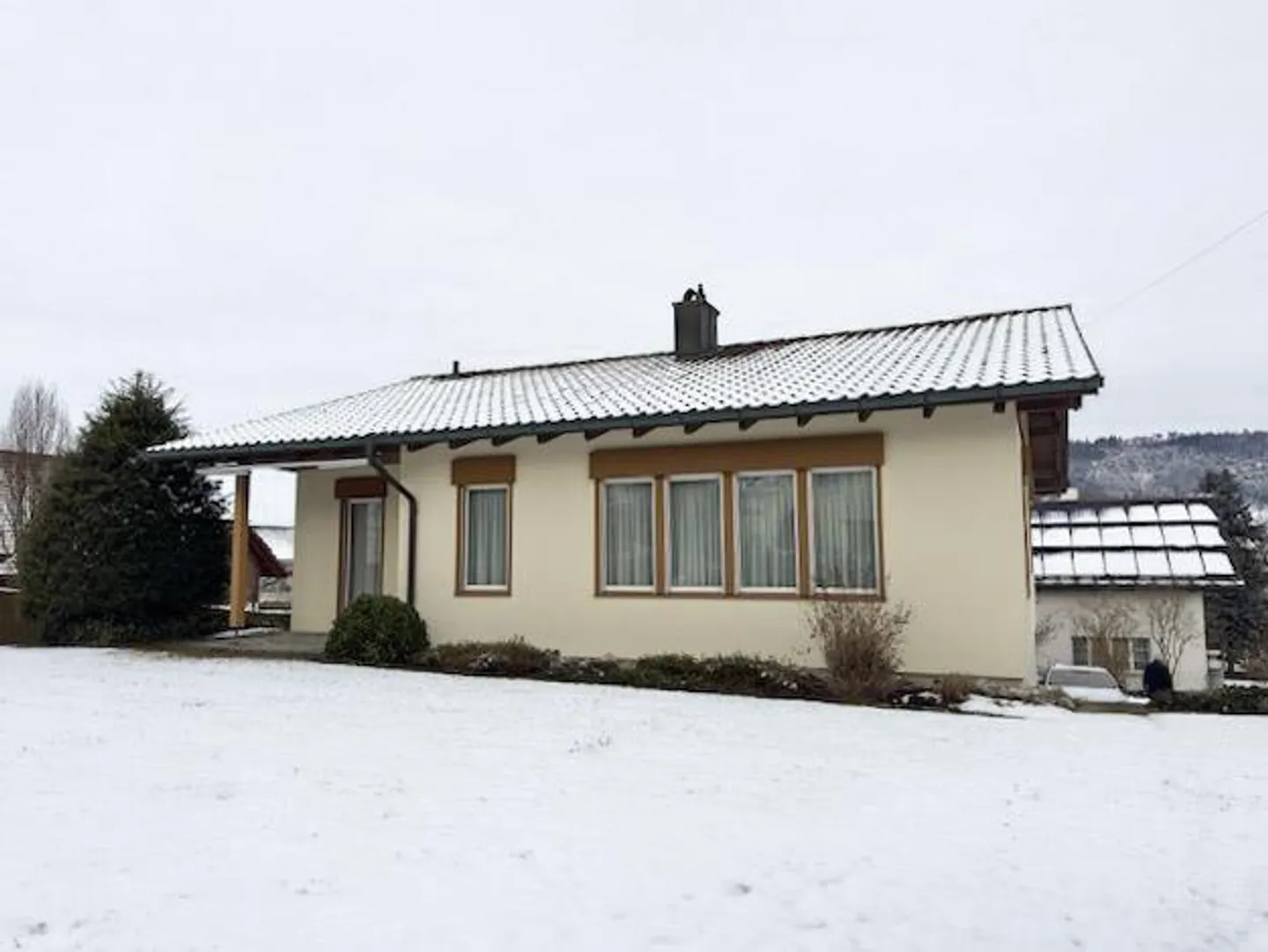 5 ½ - Room Single Family House with Double Garage and Surroundings - Photo 15 of 15