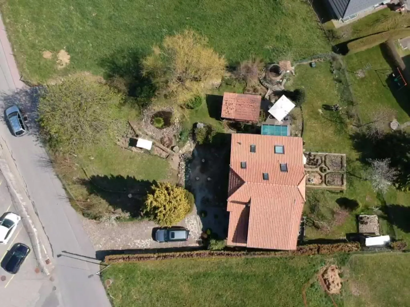 Casa unifamiliare piena di storia e carattere - Foto 7 di 8