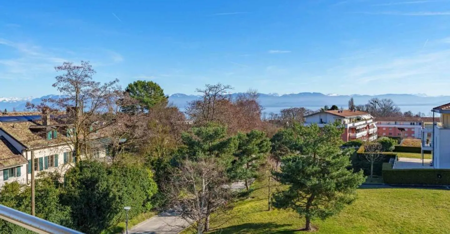 Large apartment in total calm, with a view! - Photo 12 of 12