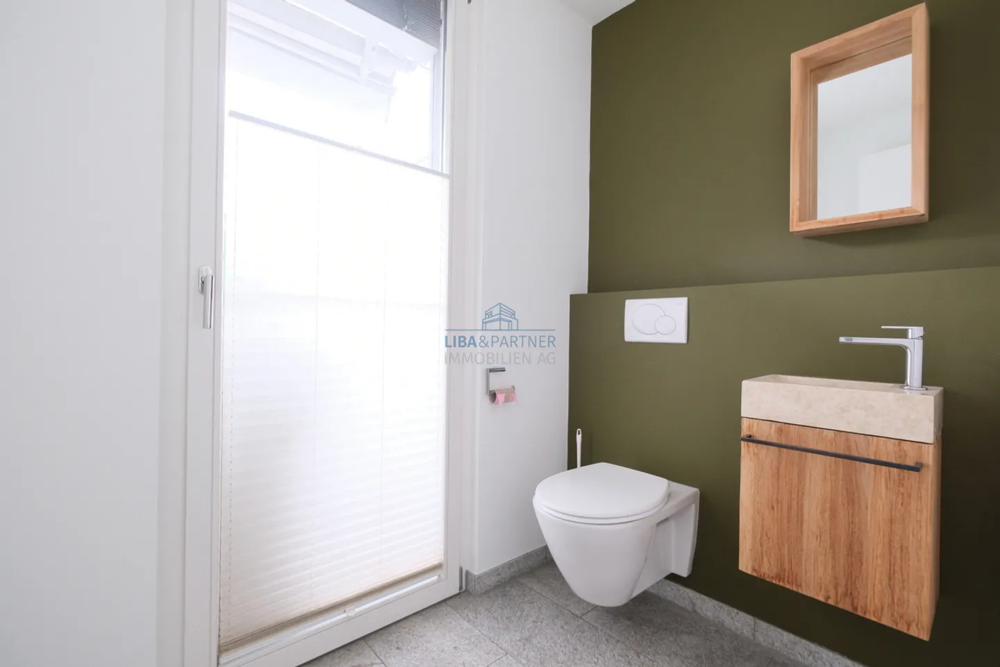 Vivere sopra i tetti di Binningen – lussuosa maisonette in attico - Foto 6 di 14