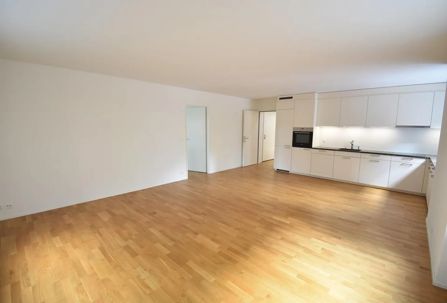 Cerchi un appartamento centrale? Ce l'abbiamo! - Foto 1 di 6