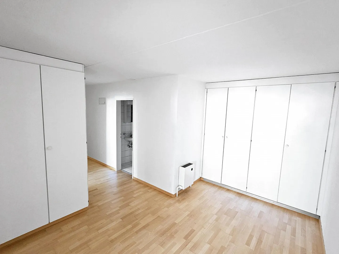 Chambre Charmante à Wollerau - Photo 3 sur 10