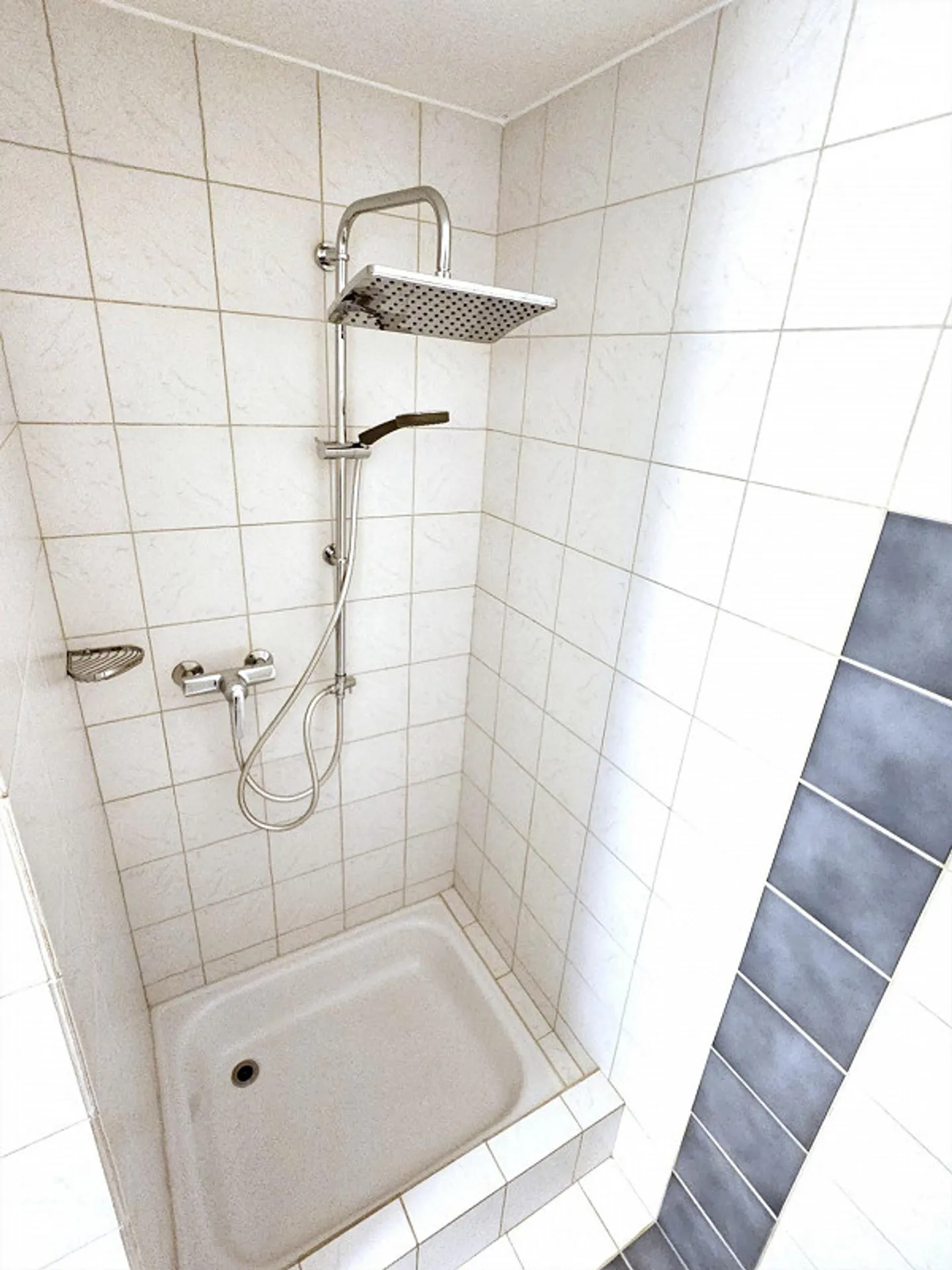 Chambre Charmante à Wollerau - Photo 7 sur 10