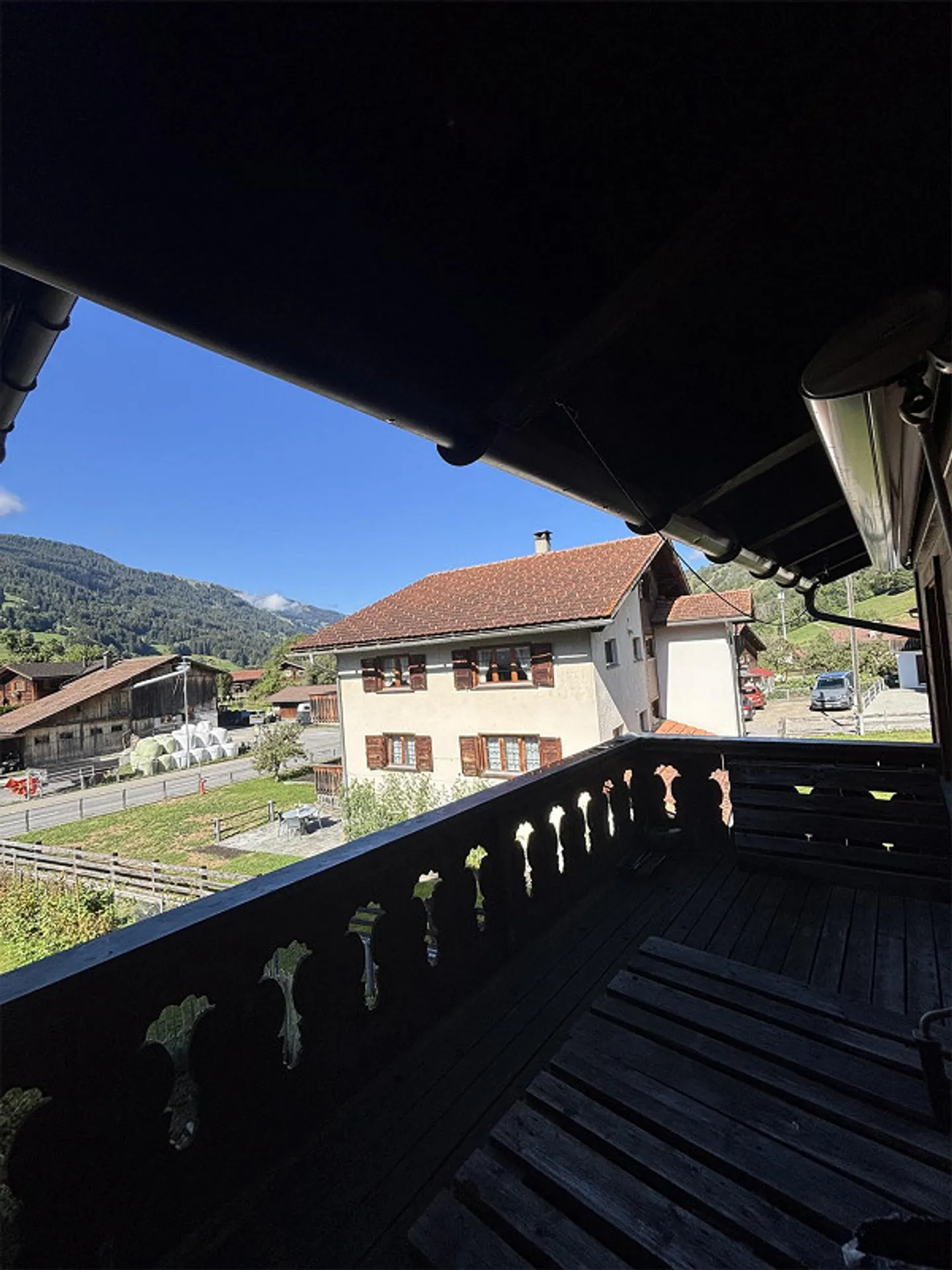 Sonnige 2.5-Zimmer-Wohnung - Foto 2 von 7
