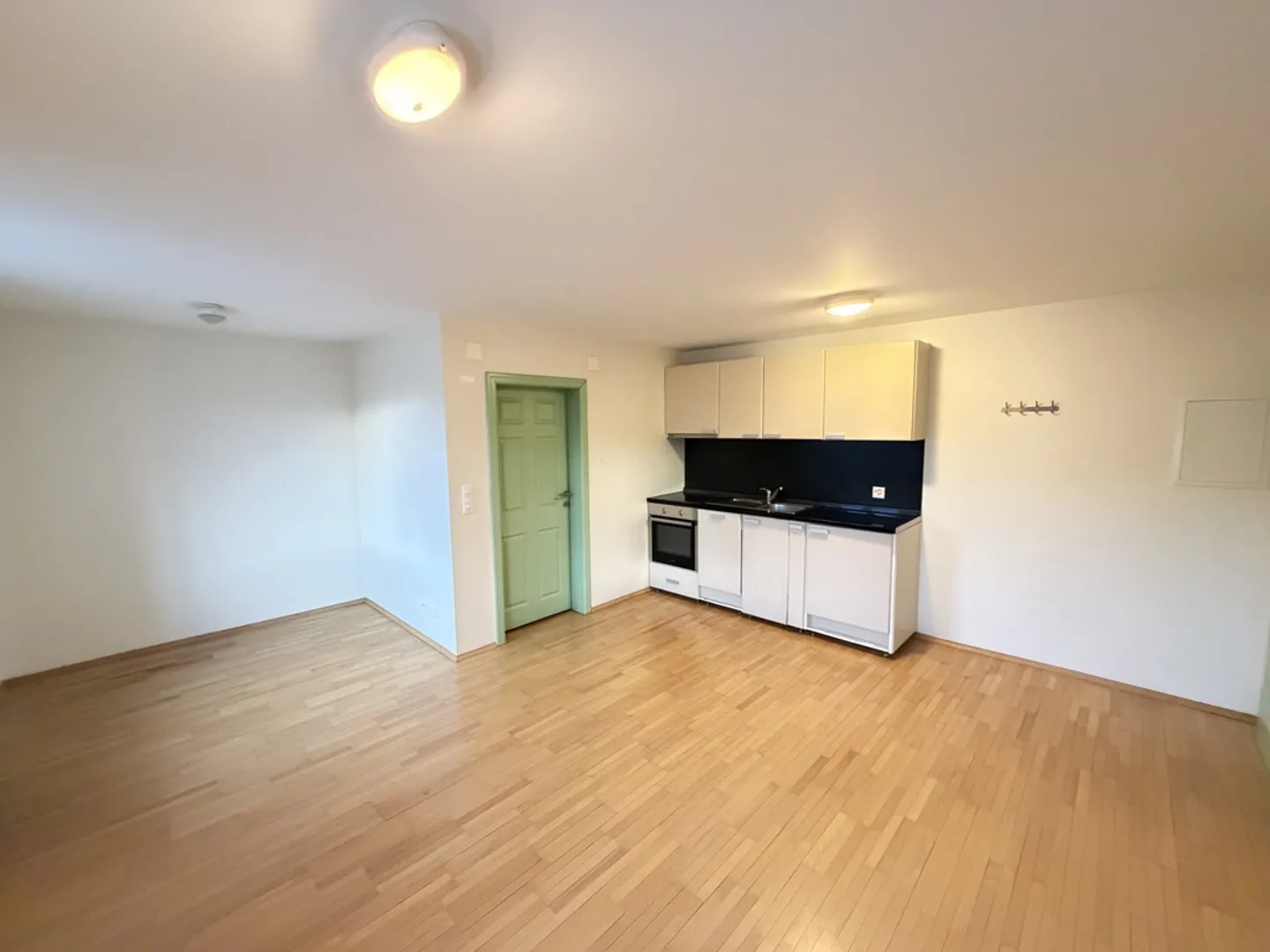 Geräumig und funktional - Foto 1 von 6