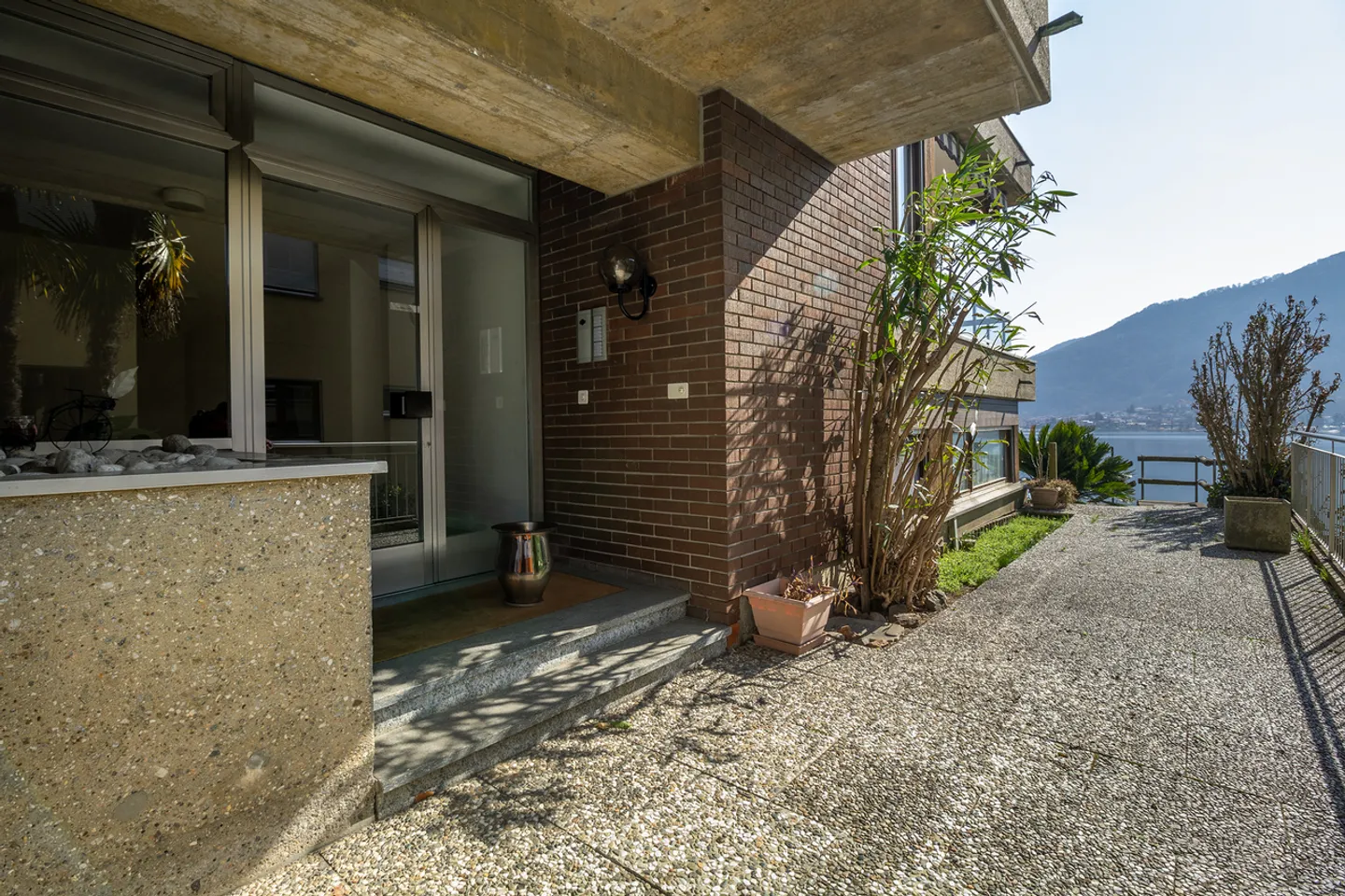 Bell'appartamento in zona residenziale - Foto 1 di 6