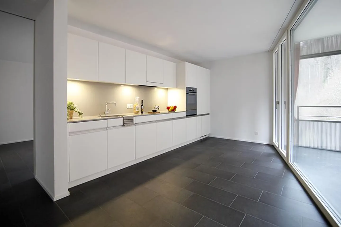 Modernes Einzelapartment in der Natur - Foto 3 von 8