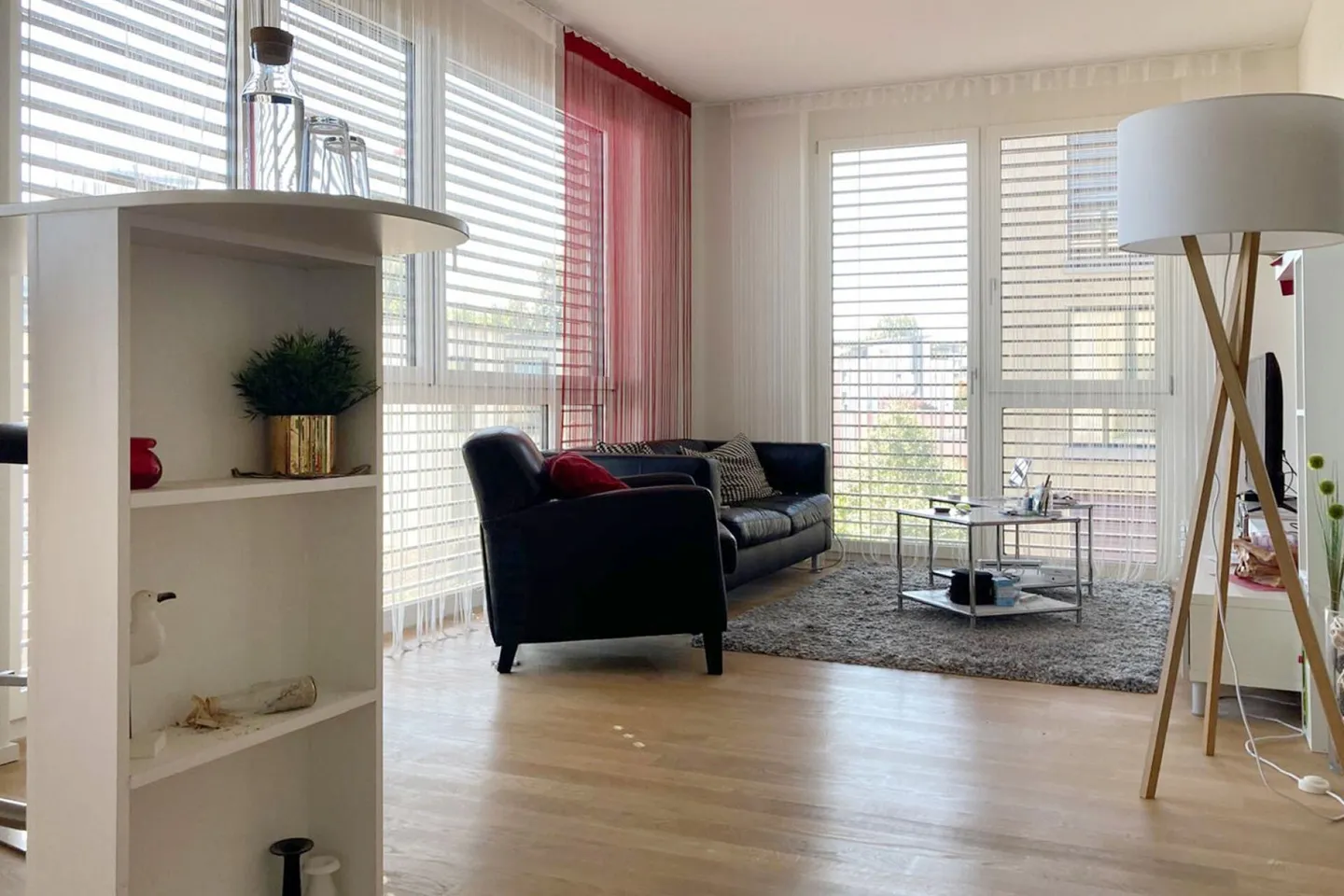 Apartment in a central location in Aarau near Oehlerpark - Photo 2 of 9