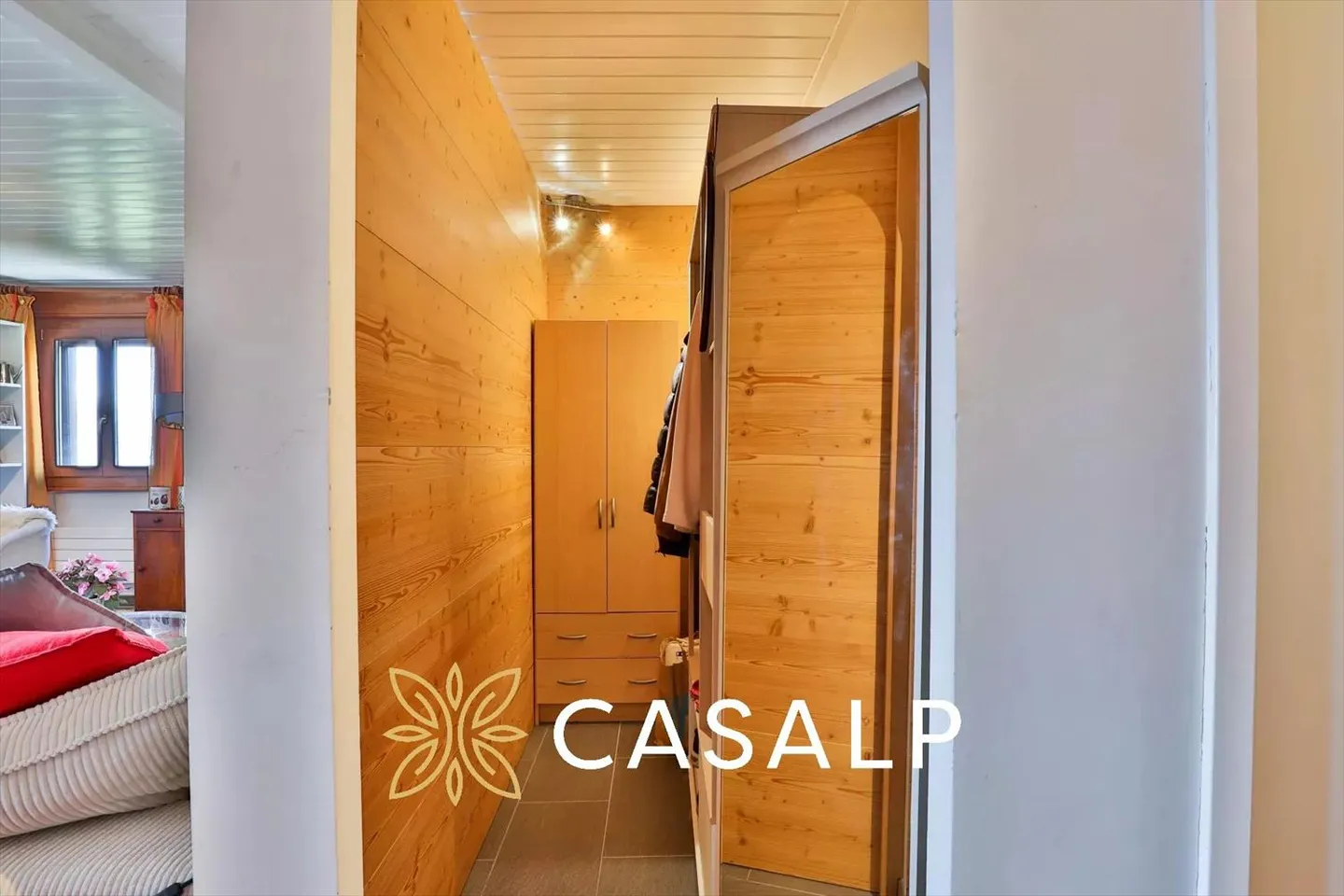 3.5 Room Apartment - Photo 11 of 13