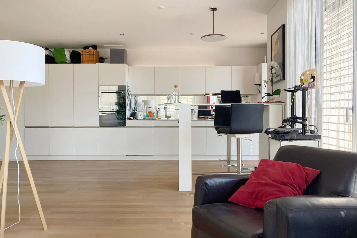 Apartment in a central location in Aarau near Oehlerpark - Photo 4 of 9