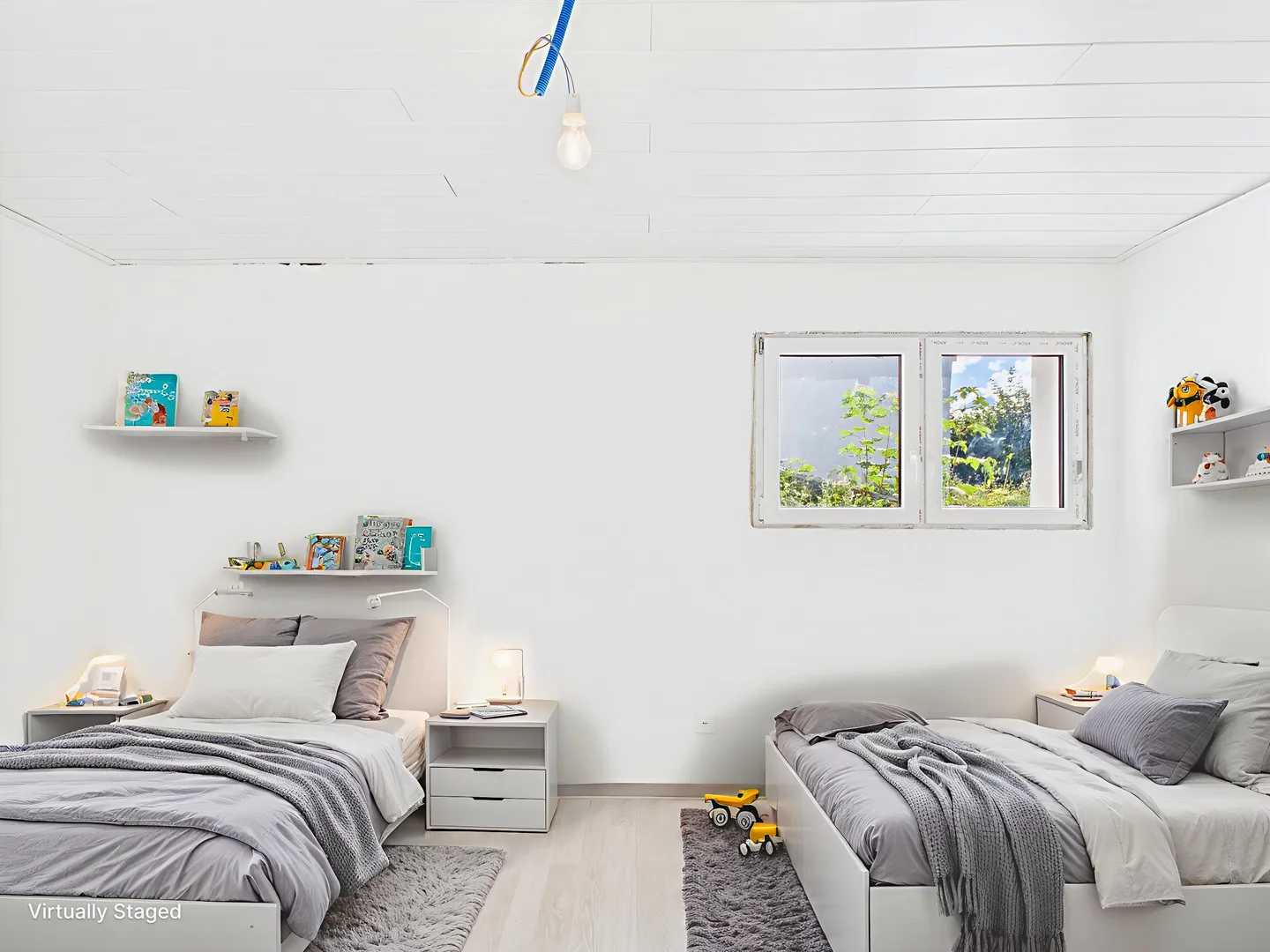 Opportunité à saisir : maison entièrement rénovée avec galerie, garage, jardin et jacuzzi. - Photo 6 sur 12