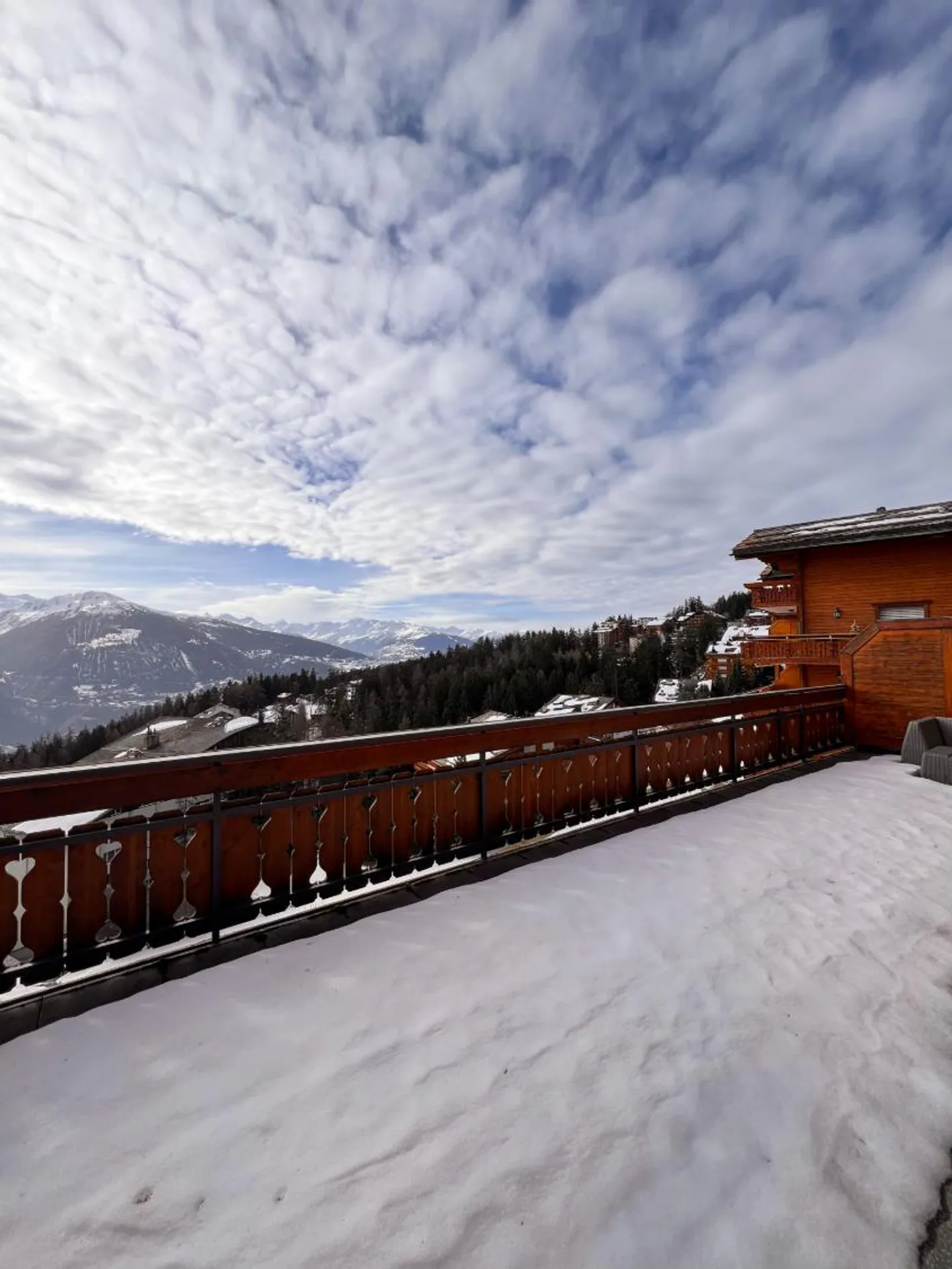 Exclusivity: A rare opportunity not to be missed! - Photo 10 of 11