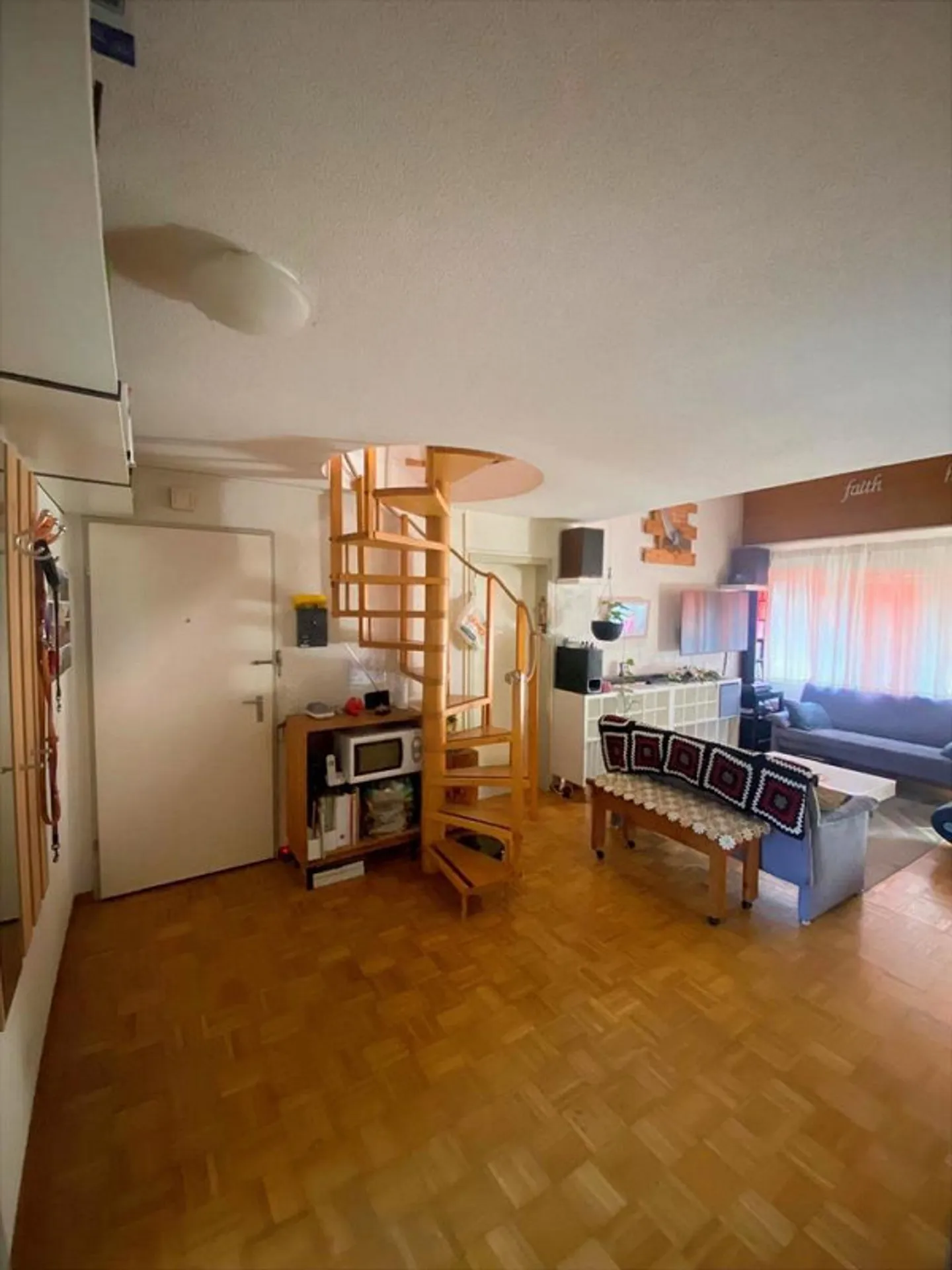Spacious Maisonette Apartment in the Attic - Photo 4 of 11