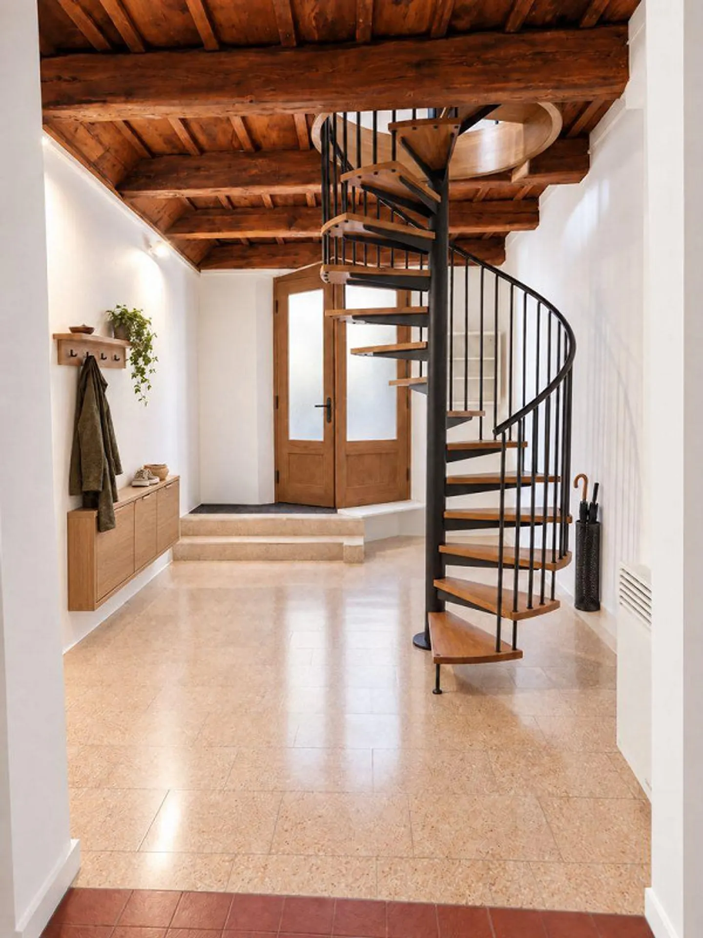 Triplex dal fascino ticinese nel cuore della Città Vecchia di Locarno - Foto 13 di 16