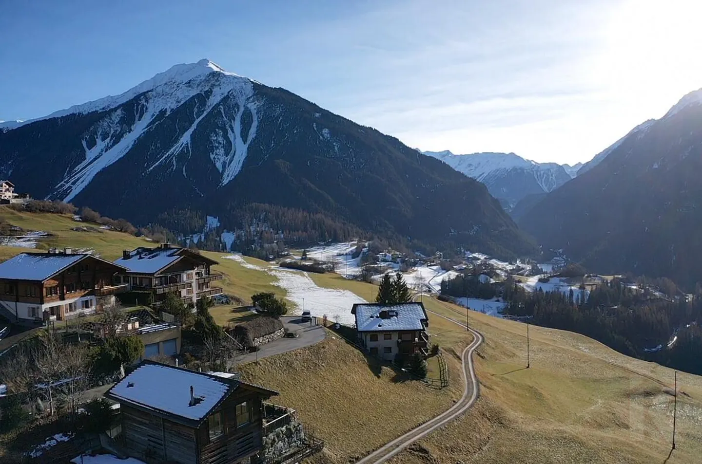 Dreamlike plot in a great location with a view in the Albulatal - Schmitten - Photo 1 of 7