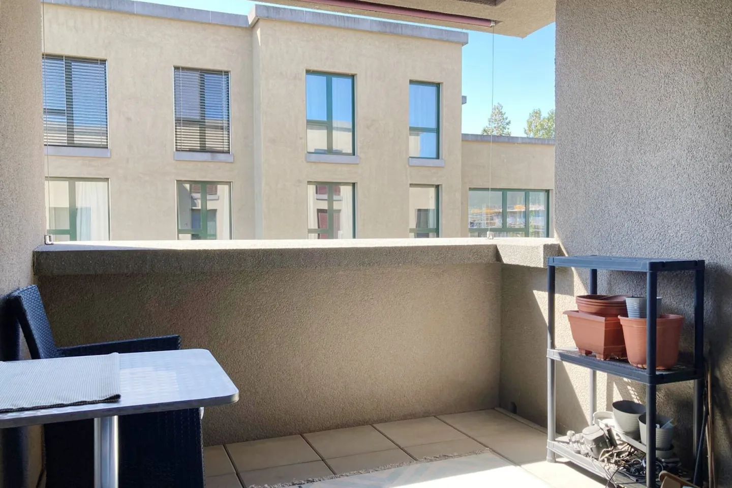 Apartment in a central location in Aarau near Oehlerpark - Photo 8 of 9