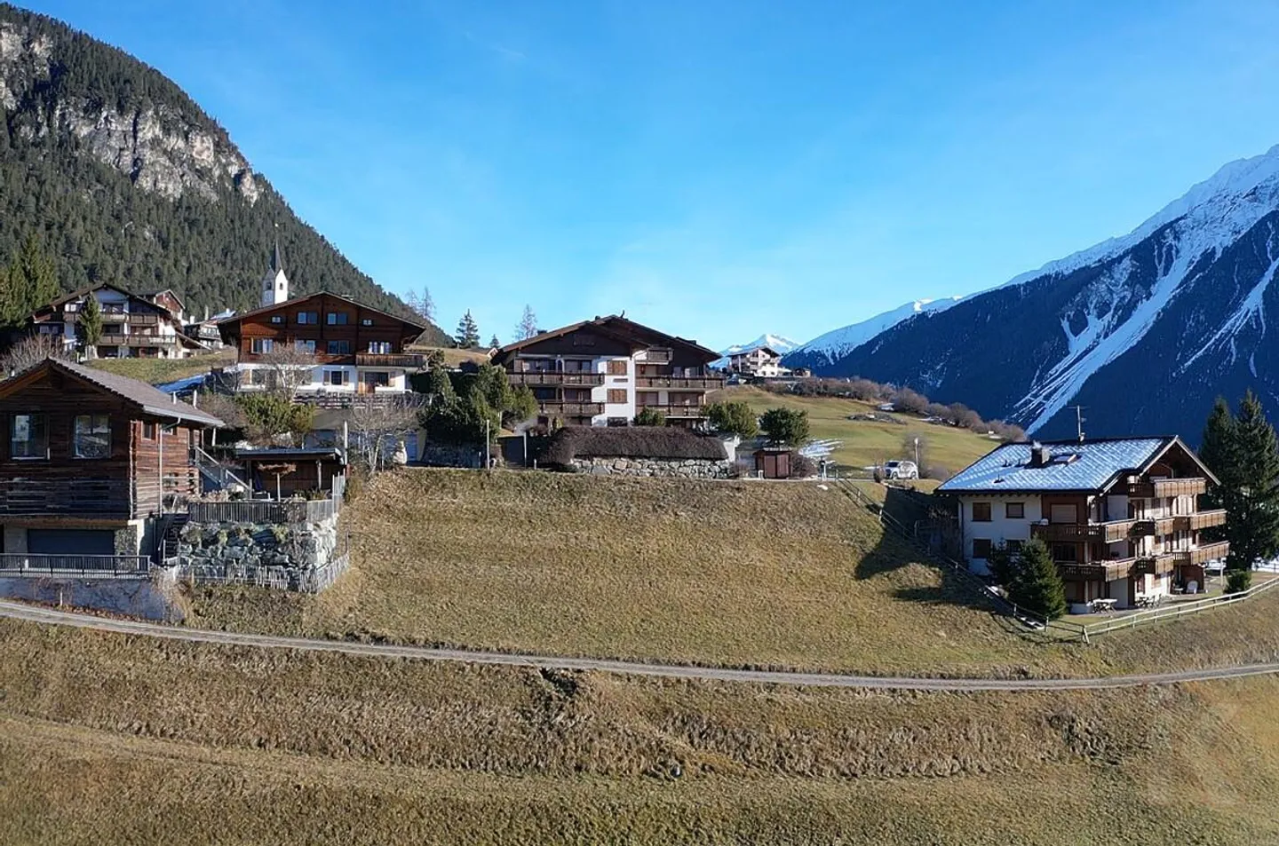 Dreamlike plot in a great location with a view in the Albulatal - Schmitten - Photo 4 of 7