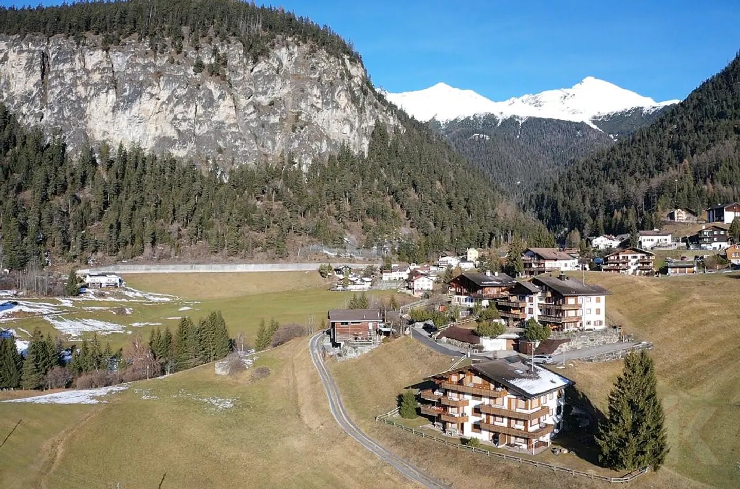 Dreamlike plot in a great location with a view in the Albulatal - Schmitten - Photo 7 of 7
