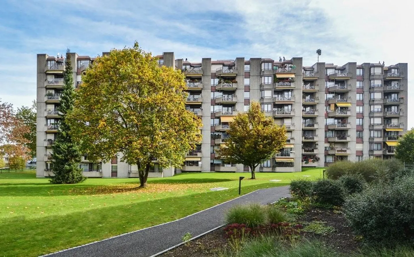 Sonnige Wohnung mit traumhafter Aussicht - Foto 1 von 8