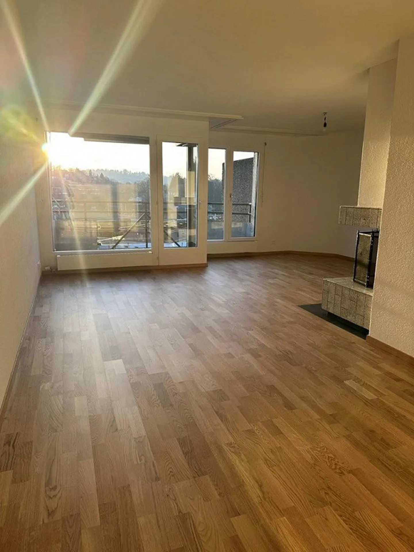 Sonnige Wohnung mit traumhafter Aussicht - Foto 4 von 8