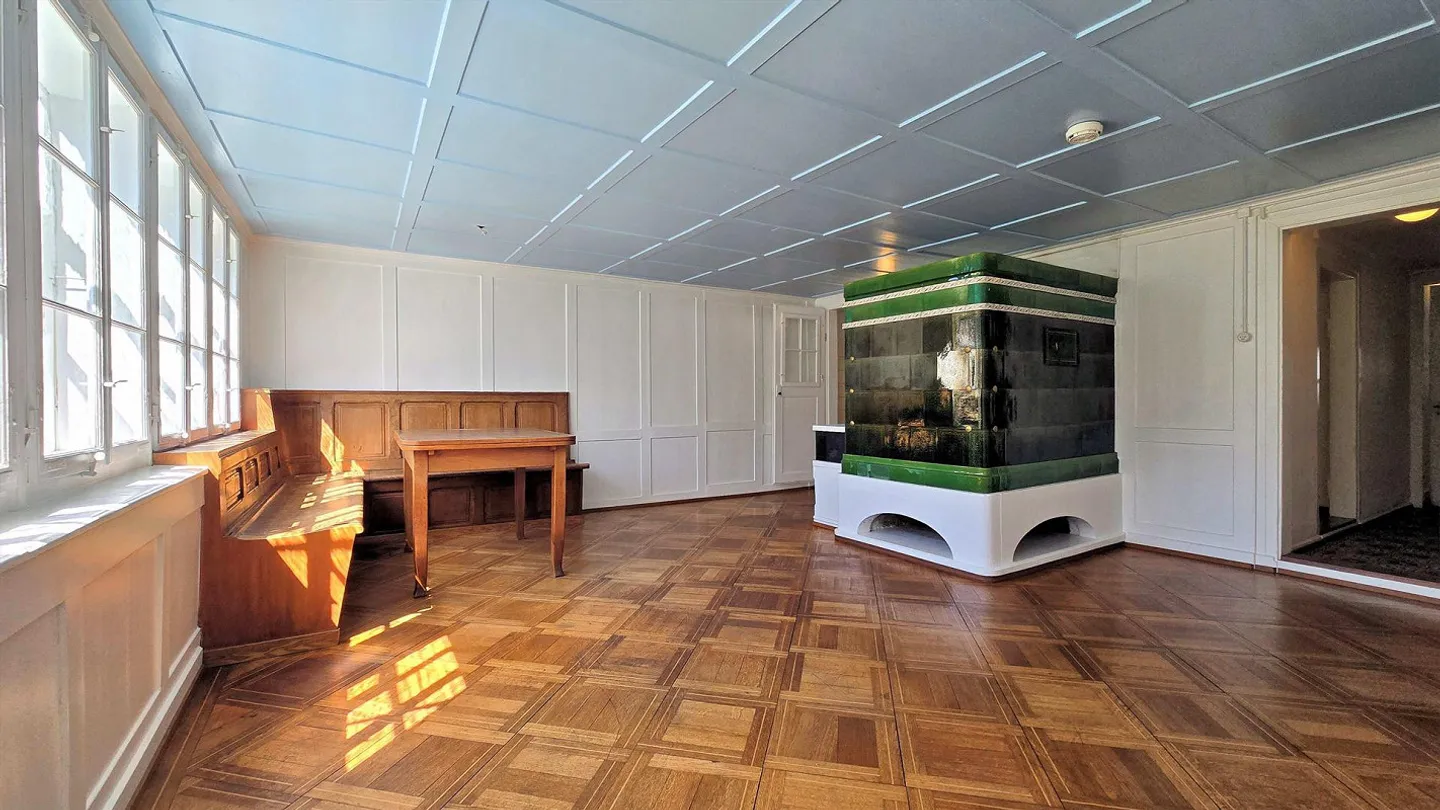 A small gem with a large garden in the village center - Photo 6 of 15