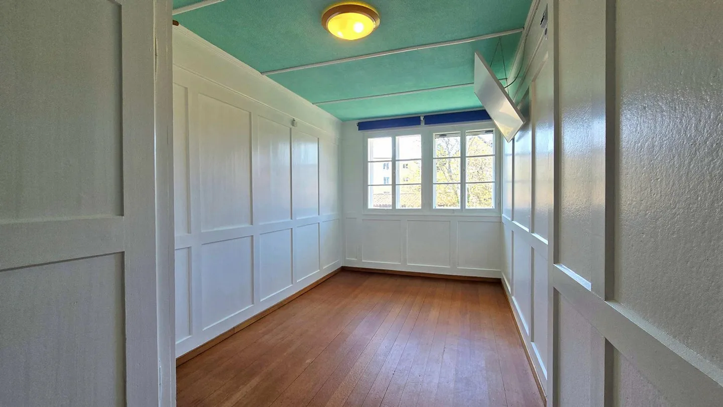 A small gem with a large garden in the village center - Photo 11 of 15