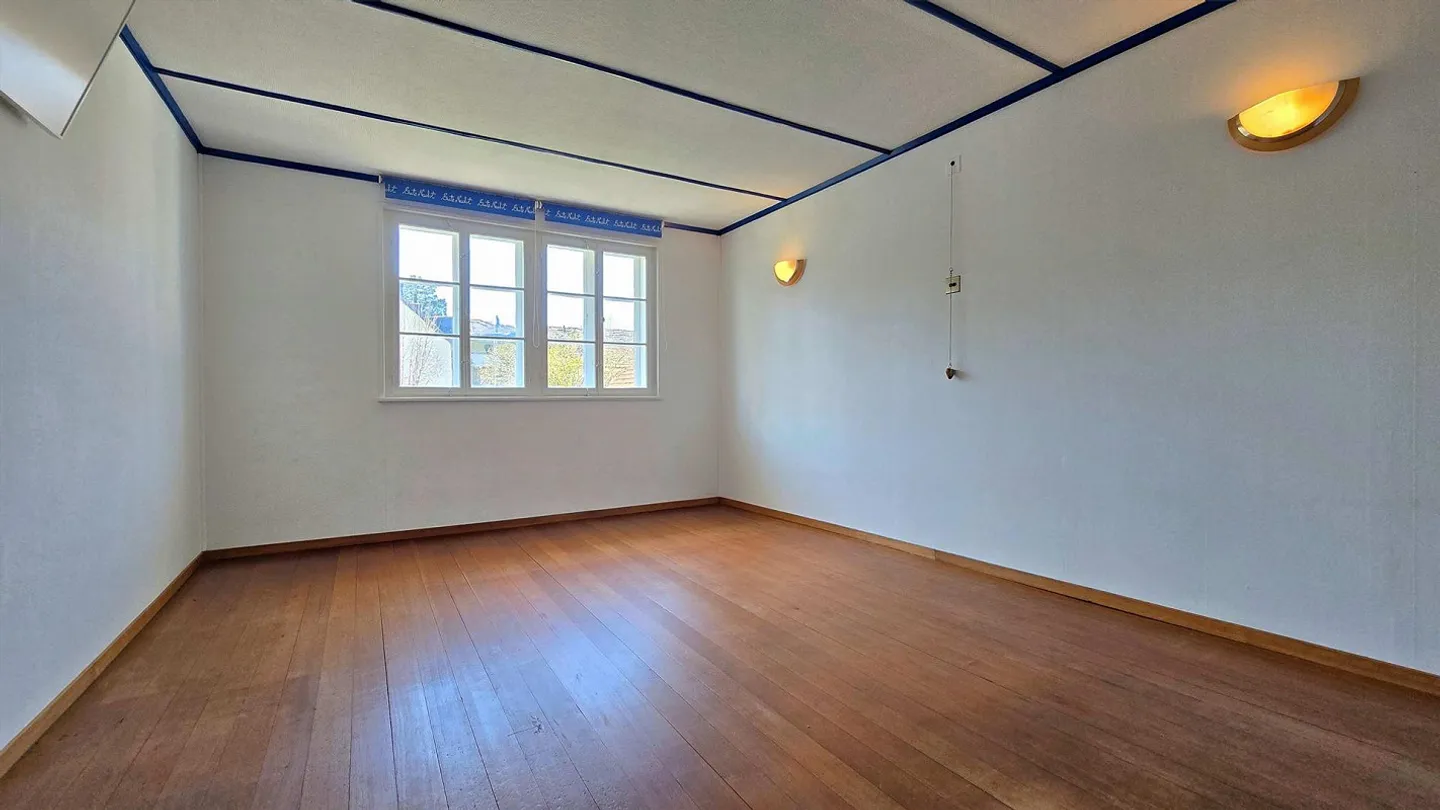 A small gem with a large garden in the village center - Photo 12 of 15