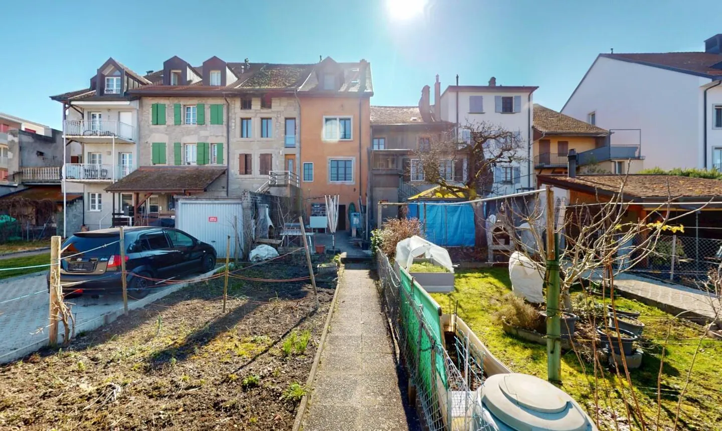 Opportunità rara: 3 appartamenti nel cuore di Payerne! - Foto 3 di 13