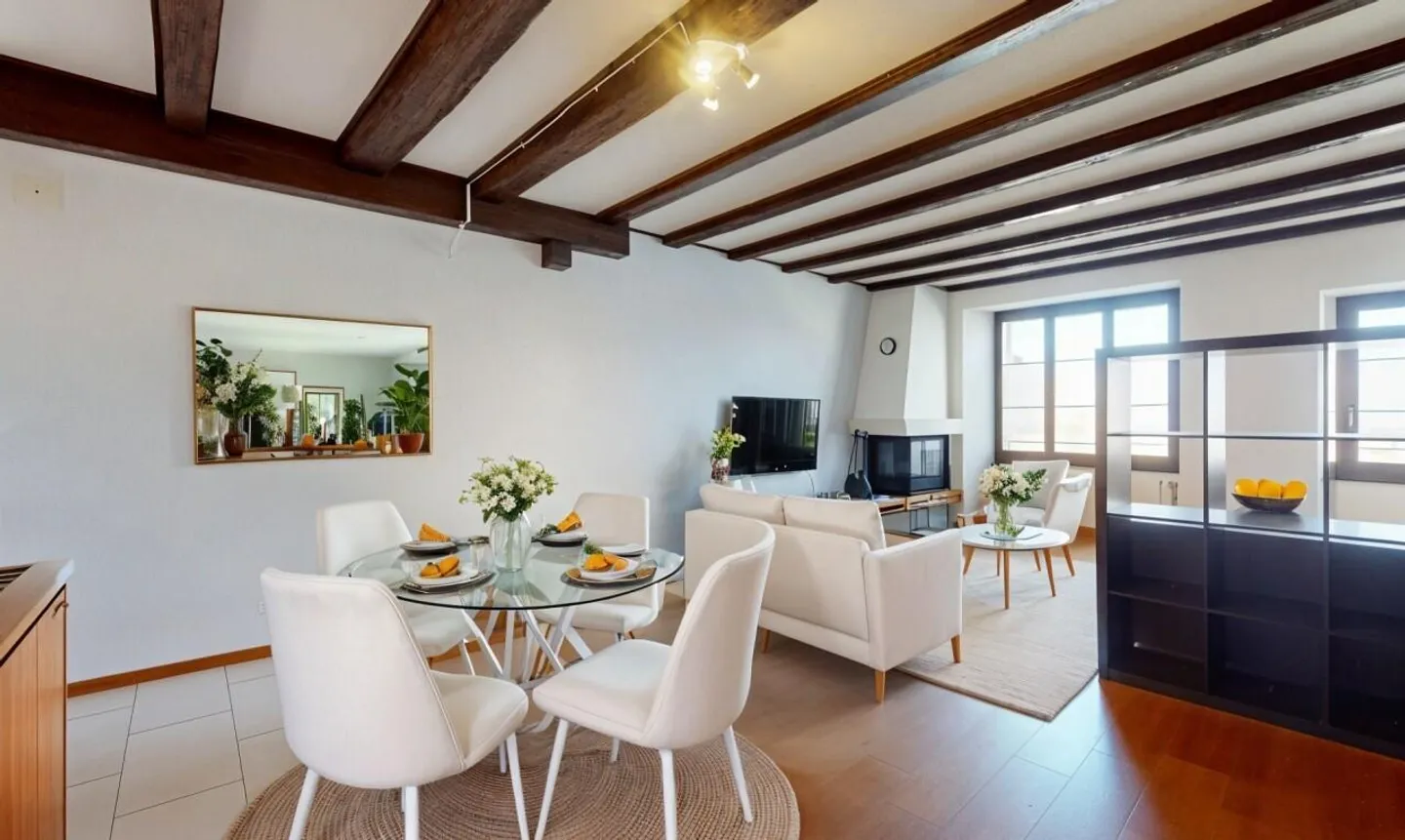 Opportunità rara: 3 appartamenti nel cuore di Payerne! - Foto 5 di 13