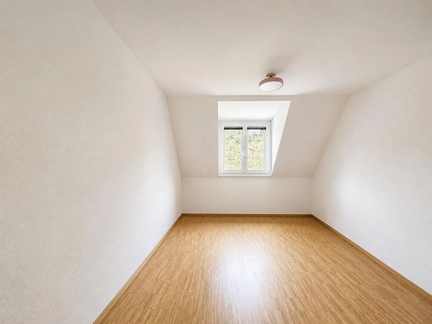 Bâtiment neuf adapté aux familles - Photo 6 sur 8