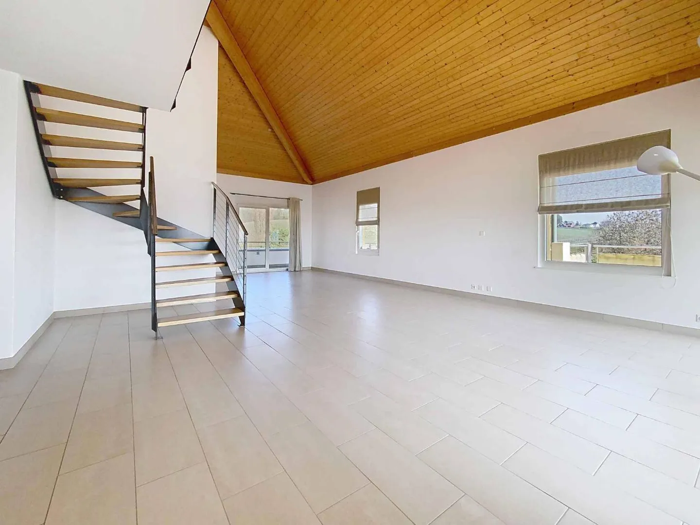 Appartement Magnifique Exclusif avec Vue - Photo 3 sur 5